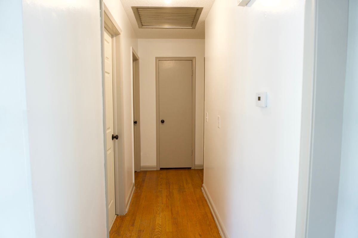 Building Photo - 1520 N 64 St