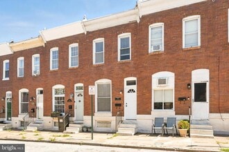Building Photo - 251 S Robinson St