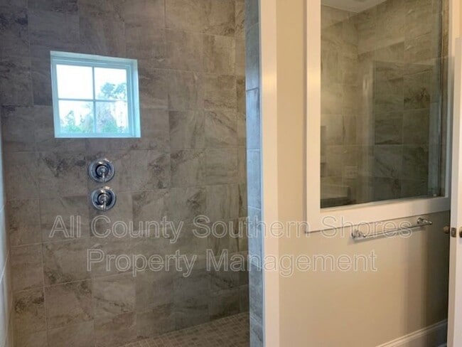 Building Photo - 1005 Pochard Dr