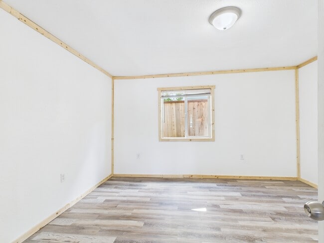 Building Photo - 2881 Elvira Ave