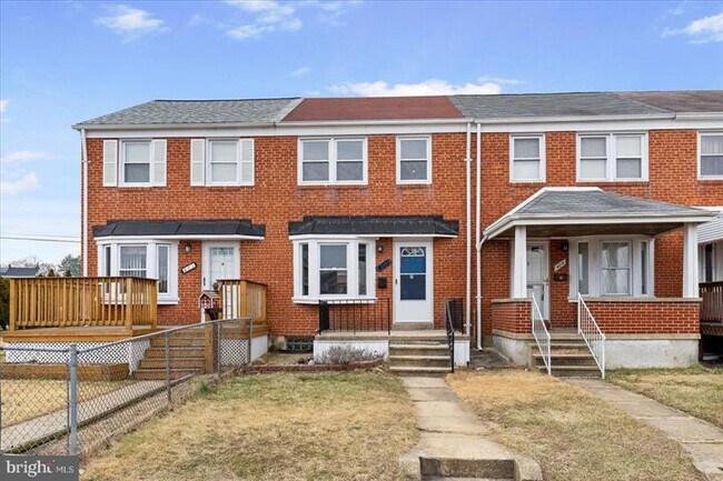 Primary Photo - 403 Edmunds Way