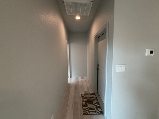 Building Photo - 3 Bedroom New Build Town Home in Mesa Del Sol Near Netflix Studios!