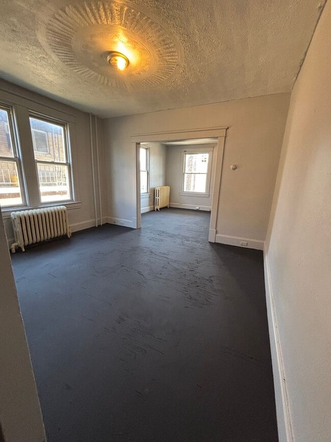 Building Photo - SELLING-521-523 Dorothy Ave