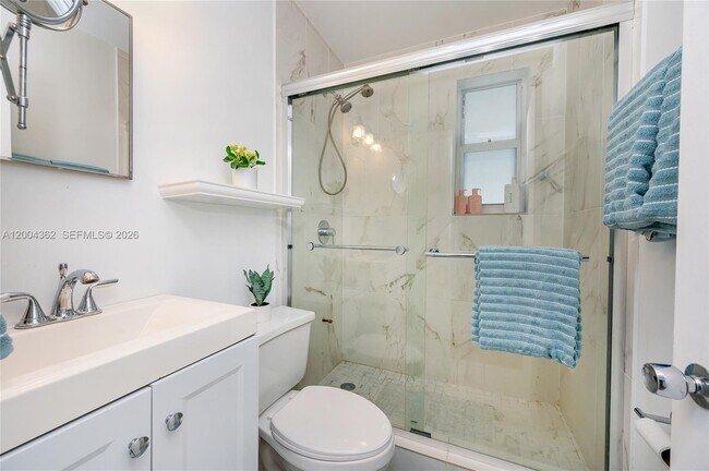 Building Photo - 3100 Naomi St