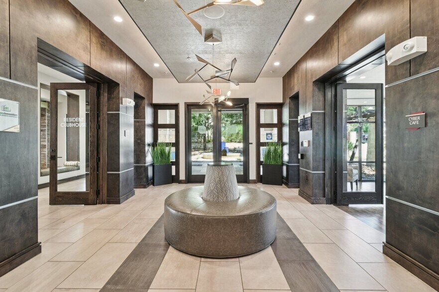 Entrance to Leasing Office at Park at Rialto Apartments, San Antonio - Park at Rialto Apartments