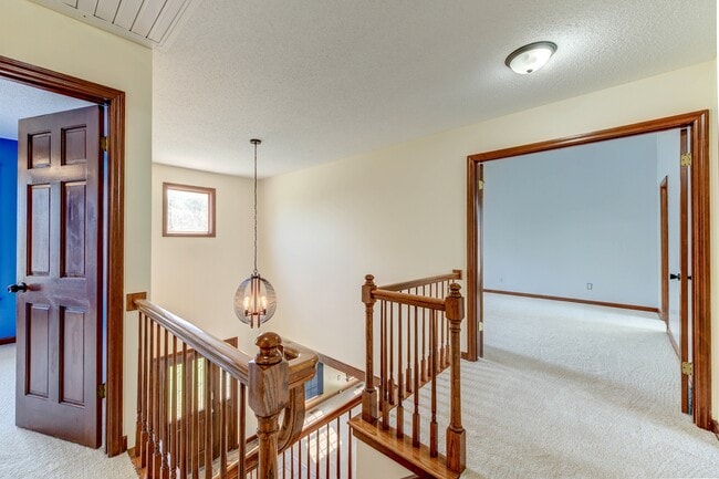 Building Photo - 15509 Debridge Way