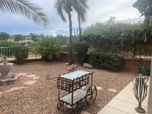 Building Photo - Tucson National Home on the Golf Course