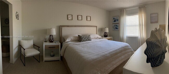 Building Photo - 1541 S Ocean Blvd