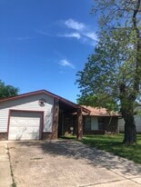 Building Photo - 13237 Valley Forge Cir