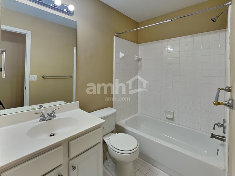 Building Photo - 1735 Trellis Pl