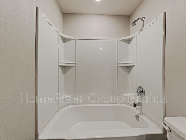 Building Photo - 1904 Michigan Way