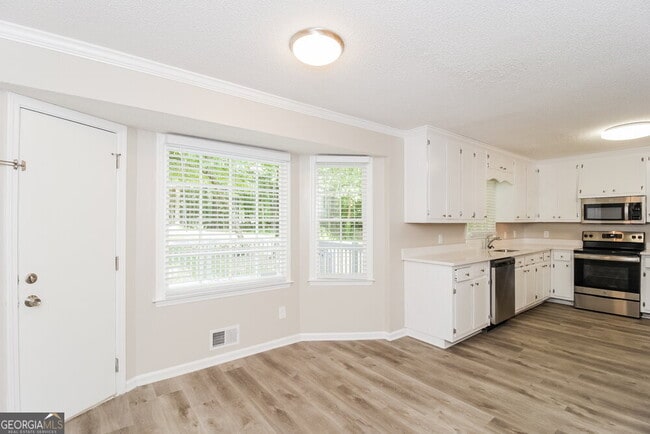 Building Photo - 5902 Bridgemont Pl