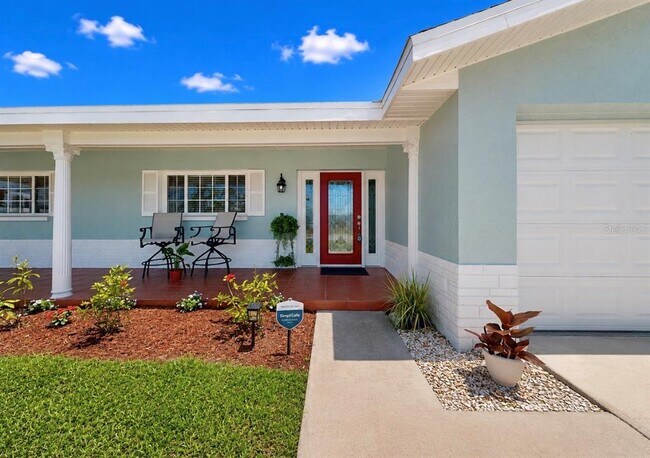 Building Photo - 6513 Abaco Dr
