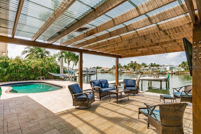 Building Photo - 11240 7th St E