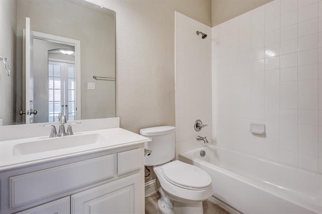 Building Photo - 15609 Canyon Ridge
