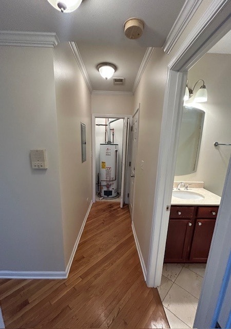 Building Photo - 2053 W Summerdale Ave