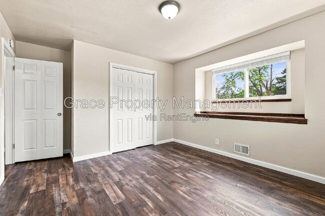 Building Photo - 2129 E 114th Ave