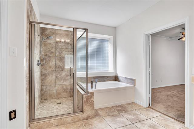 Building Photo - 4300 Vanderpool Dr