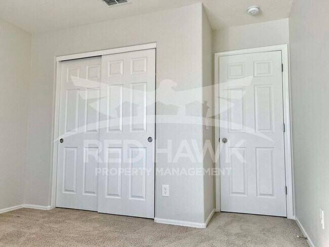 Building Photo - 4064 W Coles Rd