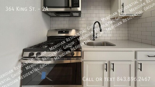 Building Photo - 364 King St