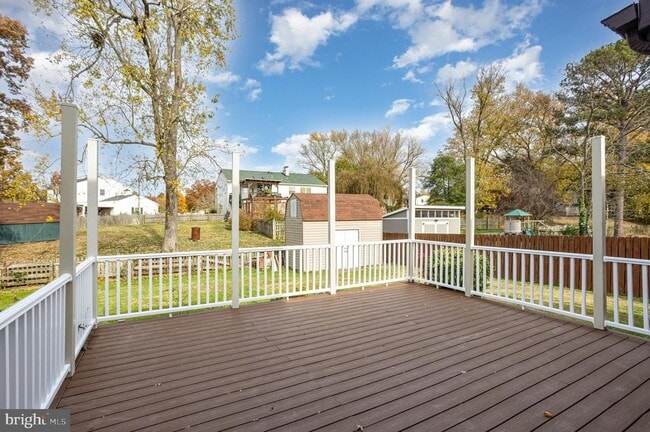 Building Photo - 417 Kemper Rd