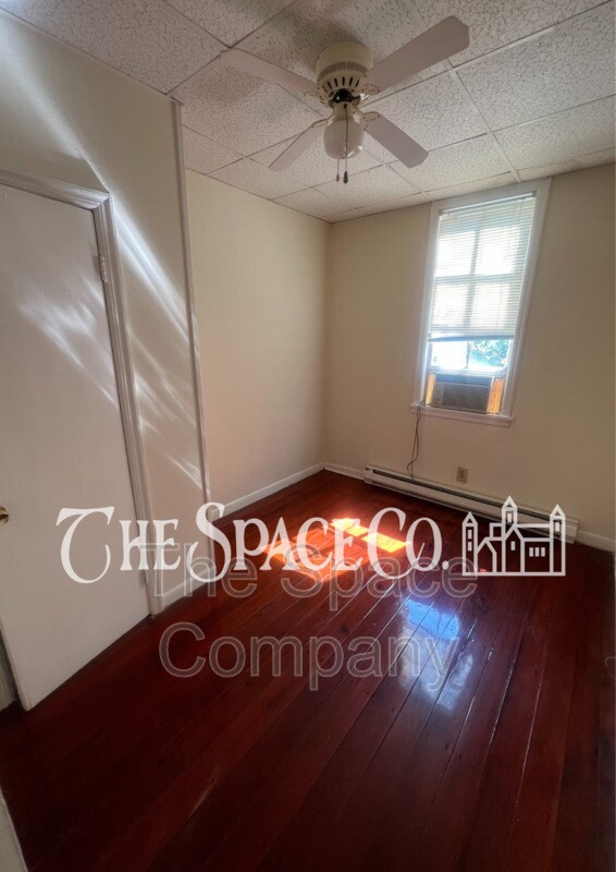 Building Photo - 49 Chapel St