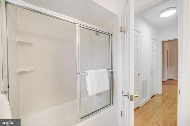 Building Photo - 3701 39th St NW