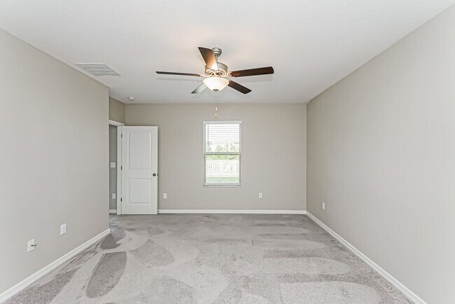 Building Photo - 5125 Dandelion St