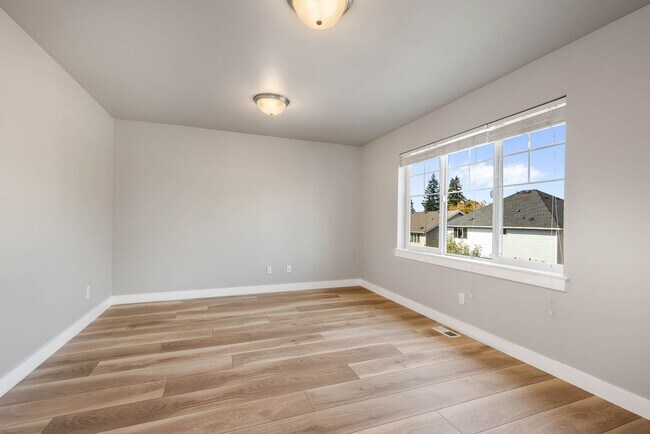 Building Photo - 1108 145th St SW