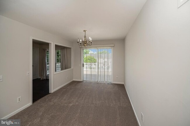 Building Photo - 17 Banbury Ct