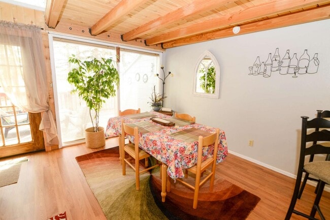 Building Photo - 247 Davis Cup Dr