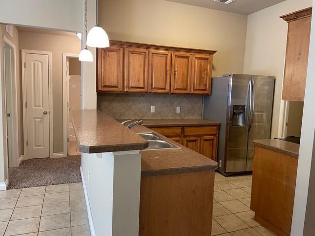 Building Photo - 2701 Fawn Lily Rd