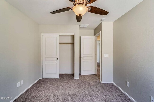 Building Photo - 1674 W Pelican Dr
