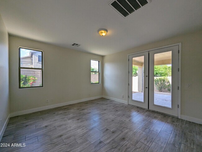 Building Photo - 15432 W Tasha Cir