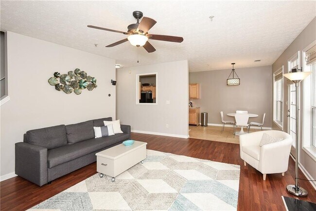 Building Photo - 2547 Avery Park Cir