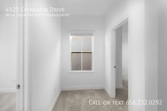 Building Photo - 4525 Chinkapin Dr