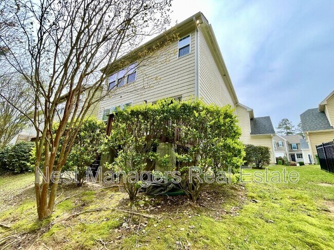 Building Photo - 148 Pine Hawk Dr