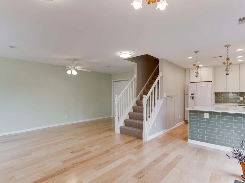 Building Photo - 6016 Sunset Ridge Ct