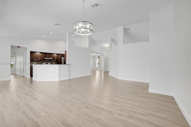 Building Photo - 1574 NW 103rd Terrace