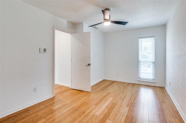 Building Photo - 4317 Hartford St