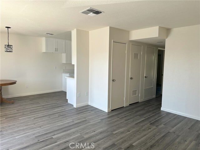 Building Photo - 1837 W Hays St