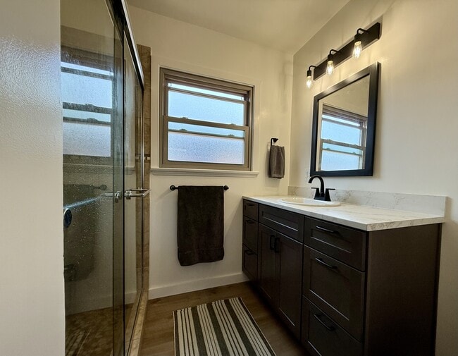 Building Photo - 5530 W 133rd St