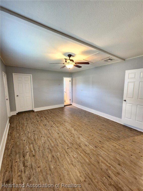 Building Photo - 826 Schlosser Rd