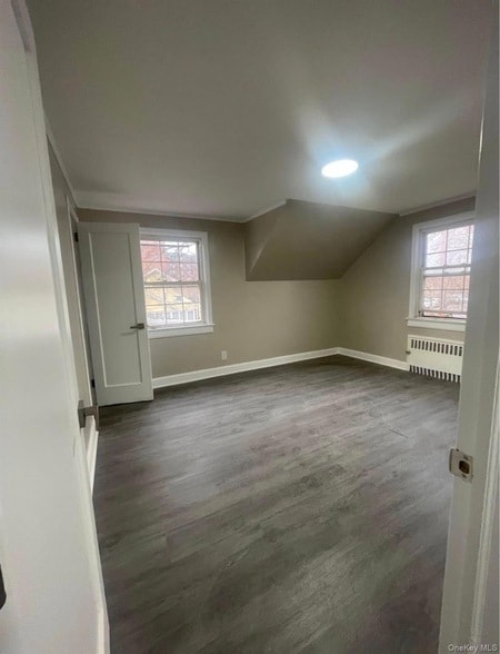Building Photo - 20 Ingraham Ln
