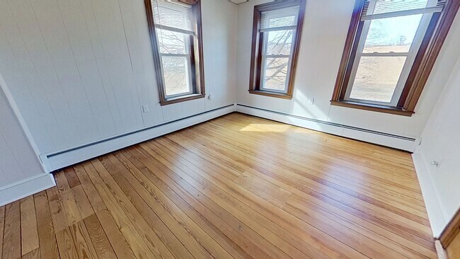 Building Photo - Classic Farmhouse with Country Appeal