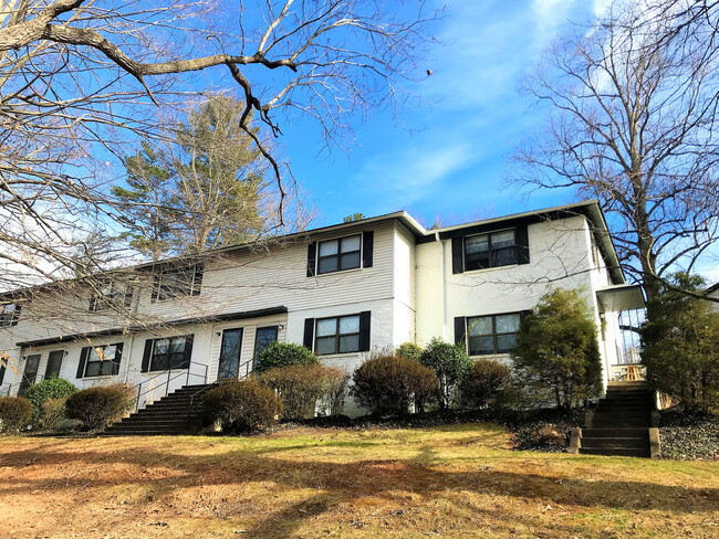 Primary Photo - Renovated Beverly Condo