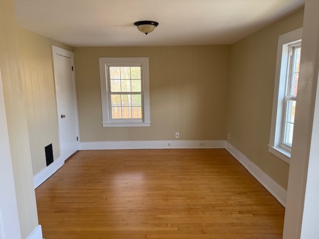 Living Room - 420 Church St