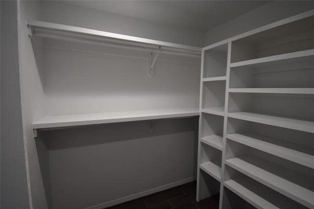 Building Photo - 2601 Valleyridge