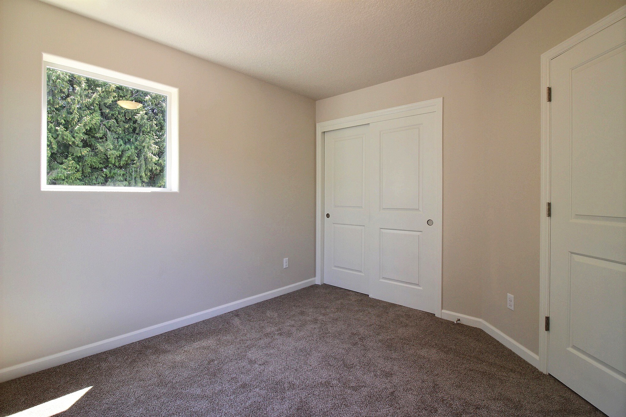 Building Photo - 16606 Southwest Barsotti Street