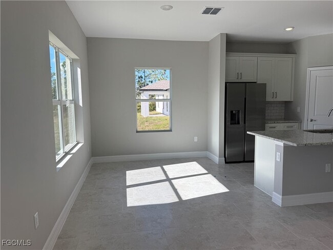 Building Photo - 3415 57th St W